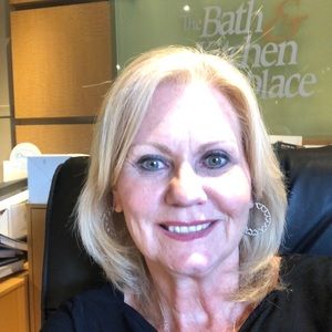 Meet your Posher, Dottie